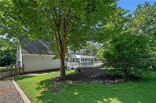 611 Flagstone Way, Durham, NC 27712