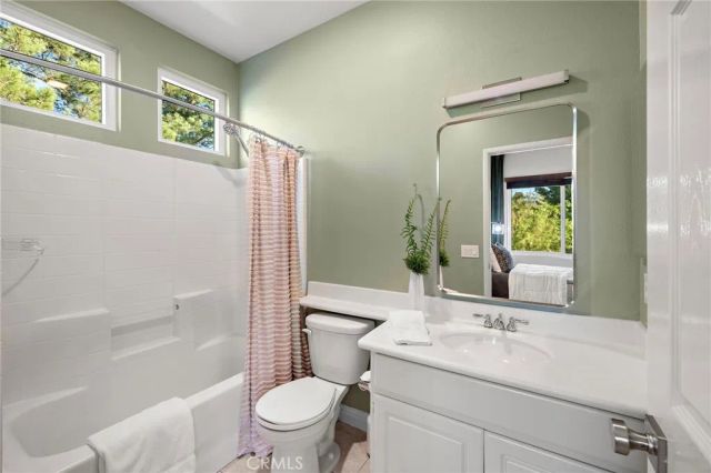 42 Paseo Viento, Rancho Santa Margarita, CA 92688
