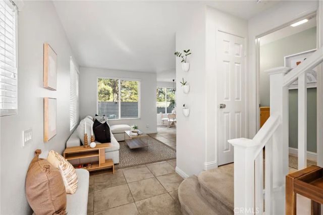 42 Paseo Viento, Rancho Santa Margarita, CA 92688
