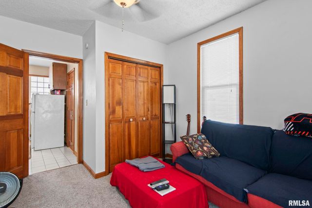 612 S English Avenue, Springfield, IL 62704