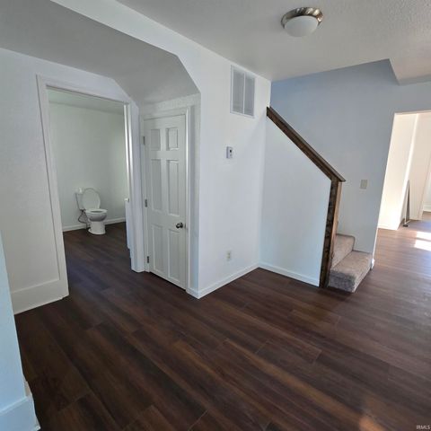 214 W Williams Street, Argos, IN 46501