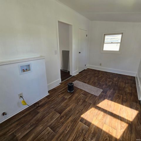 214 W Williams Street, Argos, IN 46501