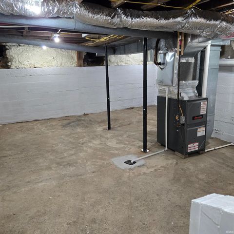 214 W Williams Street, Argos, IN 46501