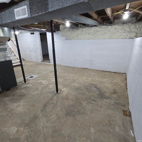 214 W Williams Street, Argos, IN 46501