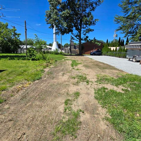 214 W Williams Street, Argos, IN 46501