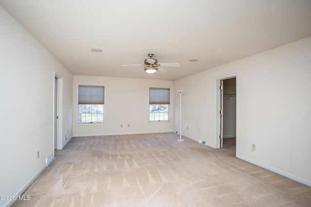 4 Hilander Drive, Colonie, NY 12211