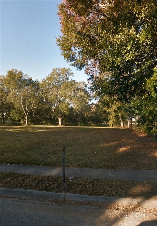 1310 Windsor Avenue, Mobile, AL 36605