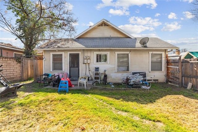27126 Pacific, Highland, CA 92346