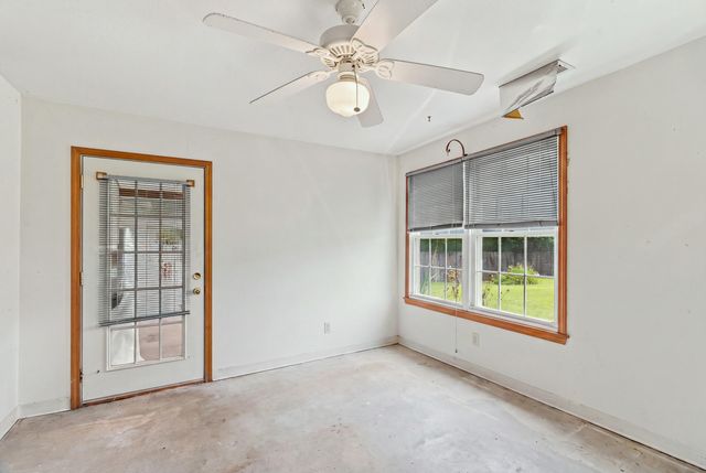 4808 E PRAIRIE CIR, Columbia, MO 65201