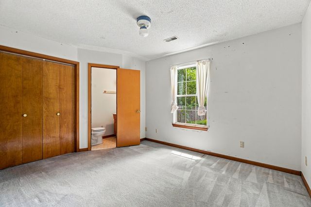 4808 E PRAIRIE CIR, Columbia, MO 65201