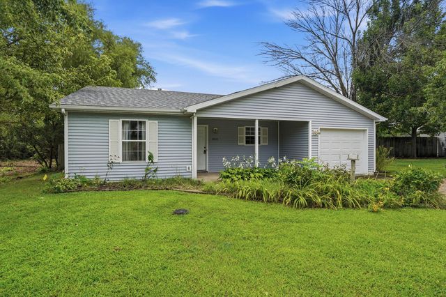 4808 E PRAIRIE CIR, Columbia, MO 65201