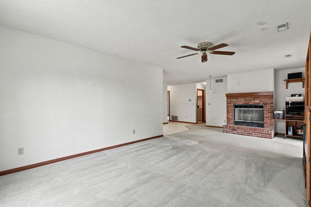 4808 E PRAIRIE CIR, Columbia, MO 65201