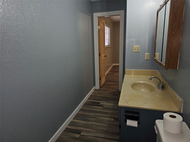 2207 Gontier Drive, Bay City, TX 77414