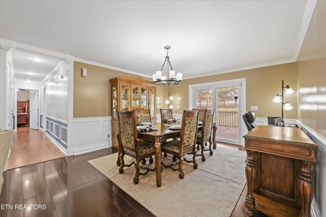 150 Holbrook Ave, Lenoir City, TN 37771