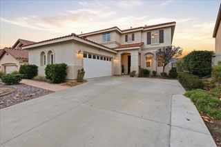 812 Avenida Abeja, San Marcos, CA 92069