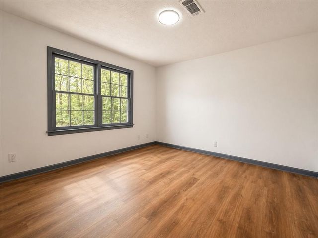 513 Scenic Highway, Lawrenceville, GA 30046