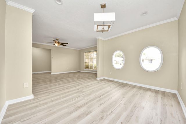 11830 Burlingame Drive, Houston, TX 77099