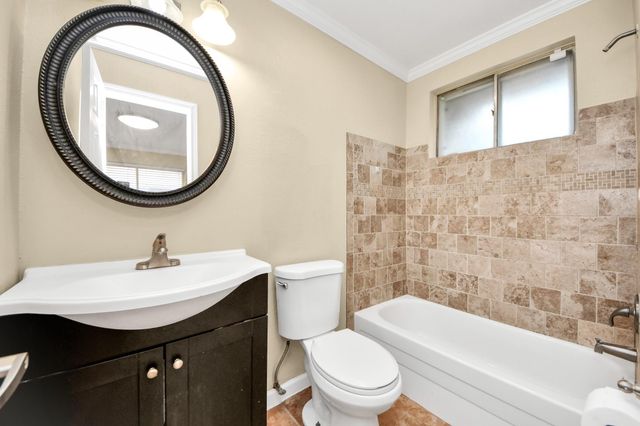 11830 Burlingame Drive, Houston, TX 77099