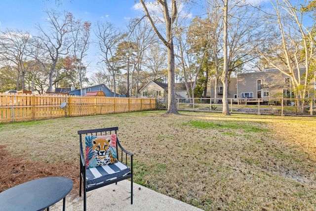 109 Woodthrush Road, Summerville, SC 29485