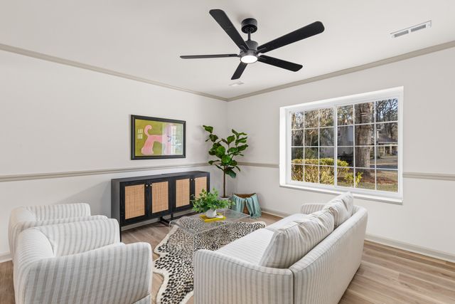 109 Woodthrush Road, Summerville, SC 29485