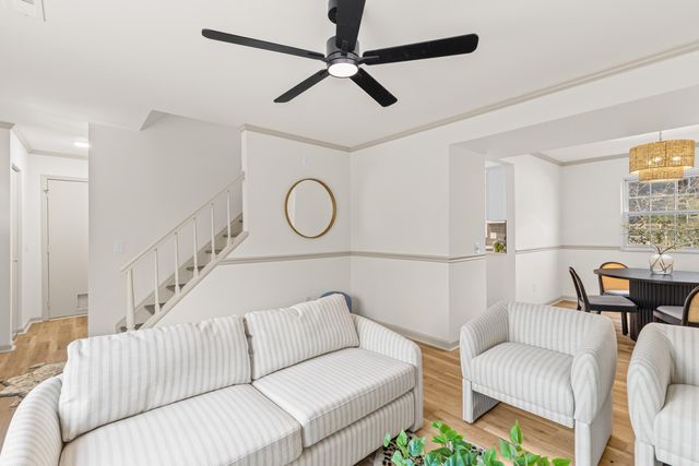 109 Woodthrush Road, Summerville, SC 29485