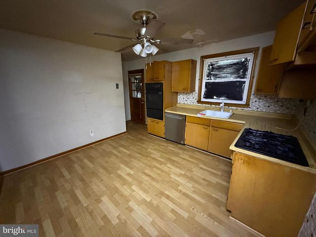 5600 BALLMAN, Brooklyn, MD 21225