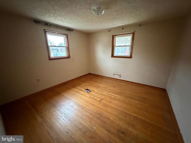 5600 BALLMAN, Brooklyn, MD 21225