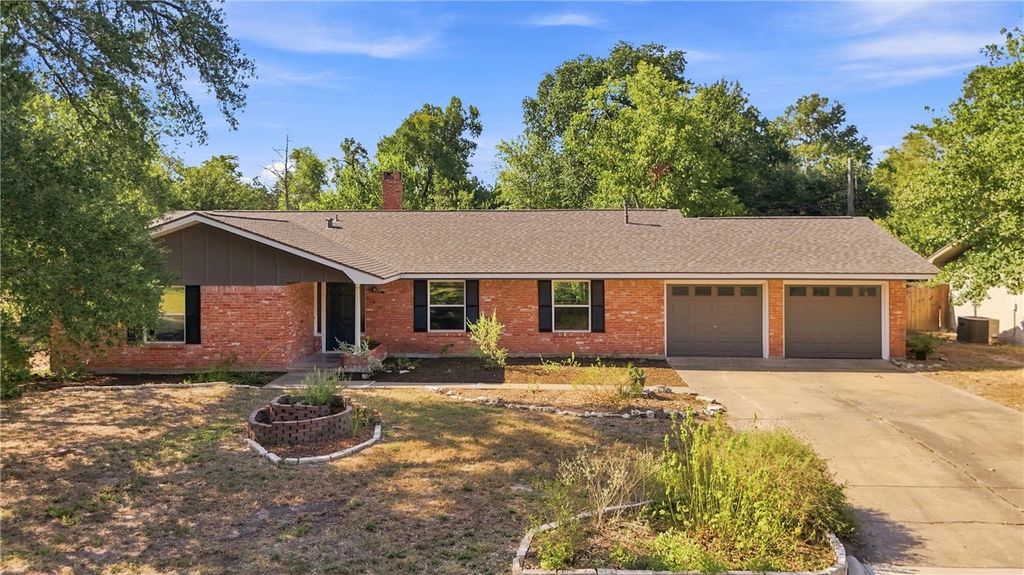 910 Pershing Drive, College Station, TX 77840 — photo 2