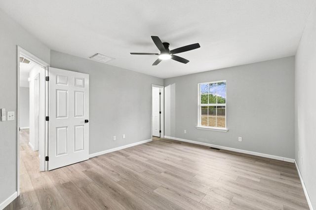 407 Wampler Drive, Clever, MO 65631