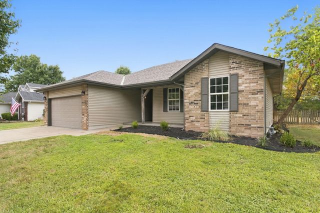 407 Wampler Drive, Clever, MO 65631