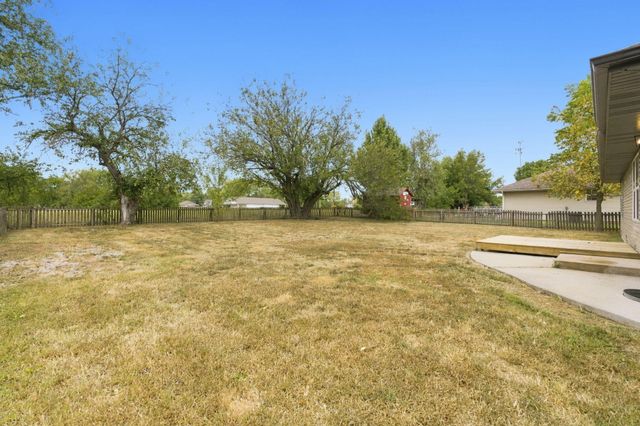 407 Wampler Drive, Clever, MO 65631