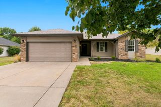 407 Wampler Drive, Clever, MO 65631