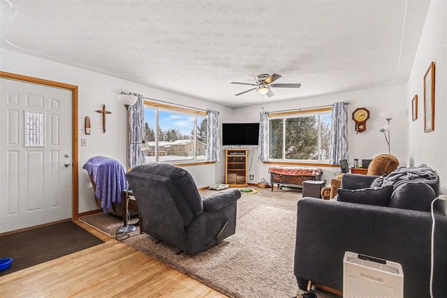 9567 Huntington Road, Battle Creek, MI 49017