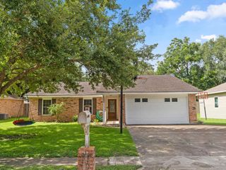 2208 Gontier Drive, Bay City, TX 77414