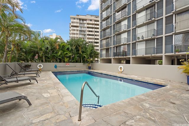 1650 Kanunu Street 1213, Honolulu, HI 96814