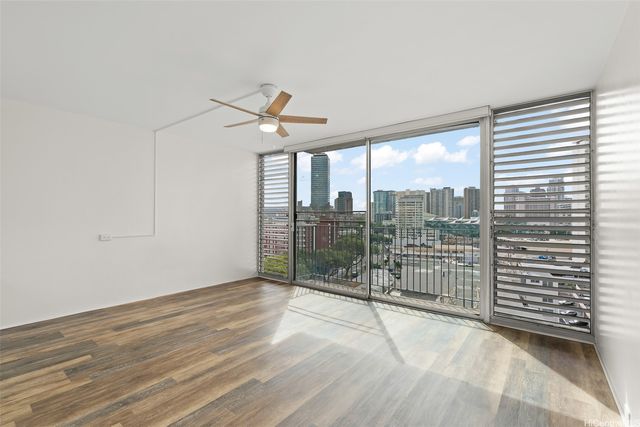 1650 Kanunu Street 1213, Honolulu, HI 96814