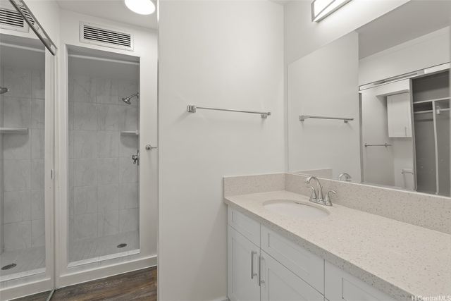 1650 Kanunu Street 1213, Honolulu, HI 96814