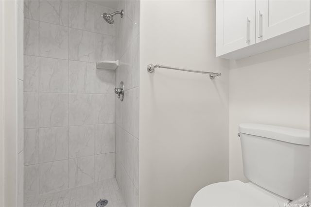 1650 Kanunu Street 1213, Honolulu, HI 96814