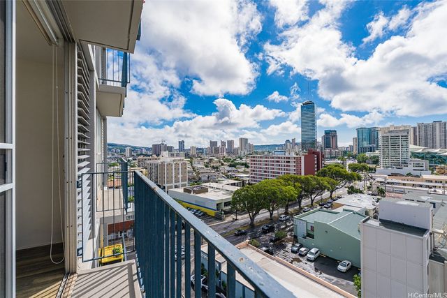 1650 Kanunu Street 1213, Honolulu, HI 96814