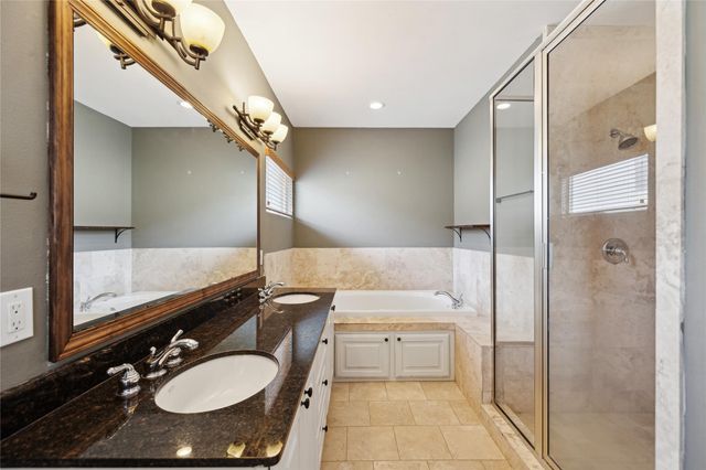 1120 W 18th Street, Houston, TX 77008