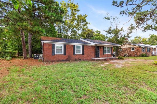 4112 Legion Road, Hope Mills, NC 28348