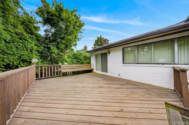 106 Westbury Avenue, Plainview, NY 11803