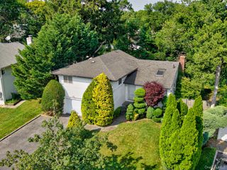 106 Westbury Avenue, Plainview, NY 11803