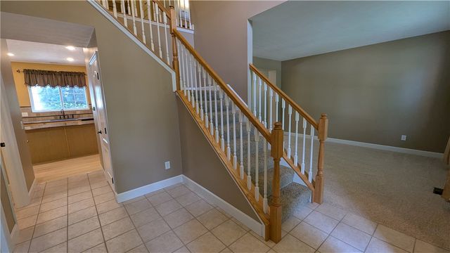 25 Clay Manor Court, Springboro, OH 45066