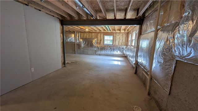 25 Clay Manor Court, Springboro, OH 45066