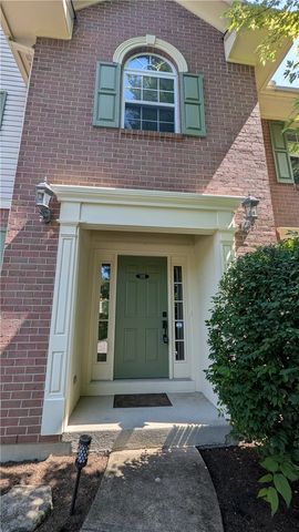 25 Clay Manor Court, Springboro, OH 45066