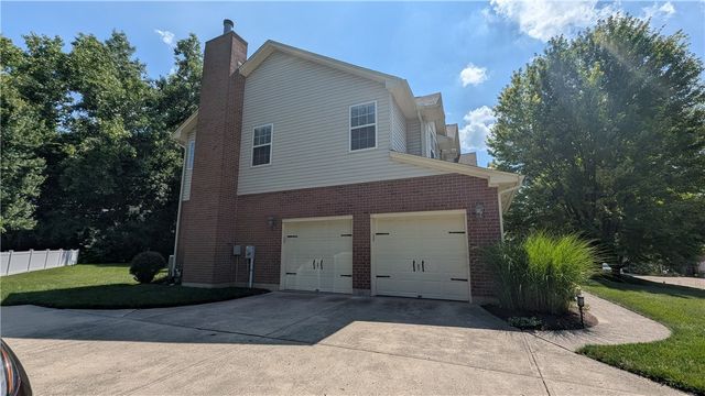 25 Clay Manor Court, Springboro, OH 45066