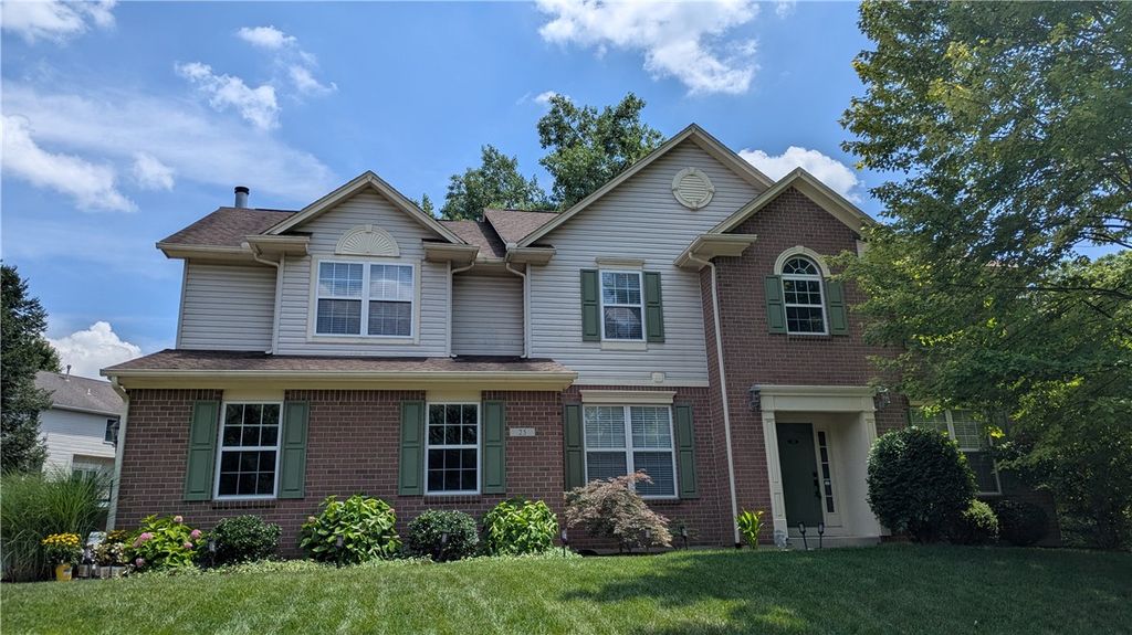 25 Clay Manor Court, Springboro, OH 45066