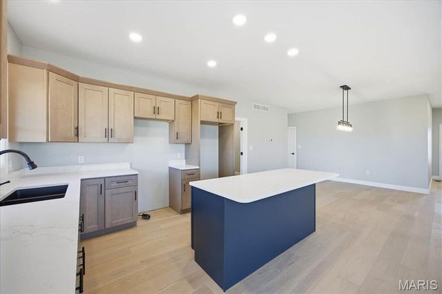 16639 Pembrooke Court, Carlyle, IL 62231