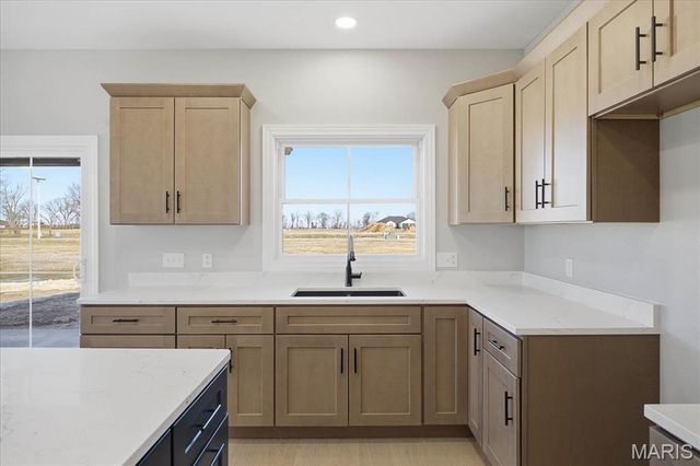 16639 Pembrooke Court, Carlyle, IL 62231